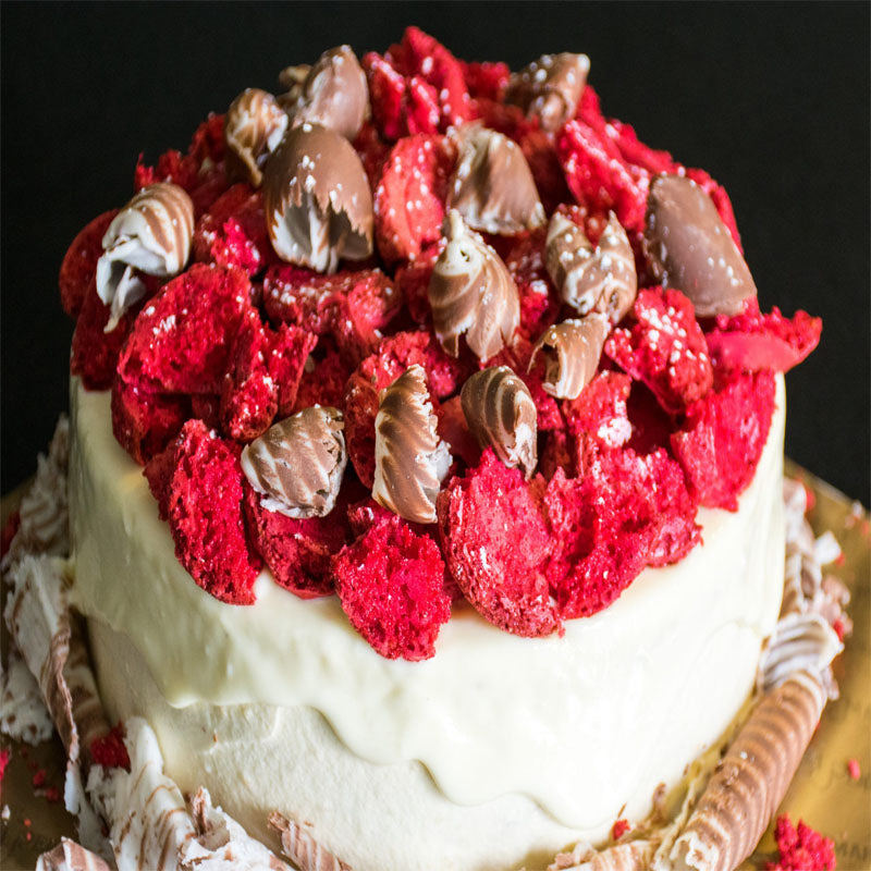 White Chocolate & Red Velvet Macron Gateau 1kg